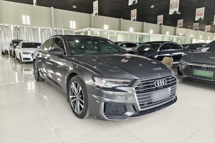 奥迪A6L 2019款 40 TFSI 豪华动感型车身外观6002