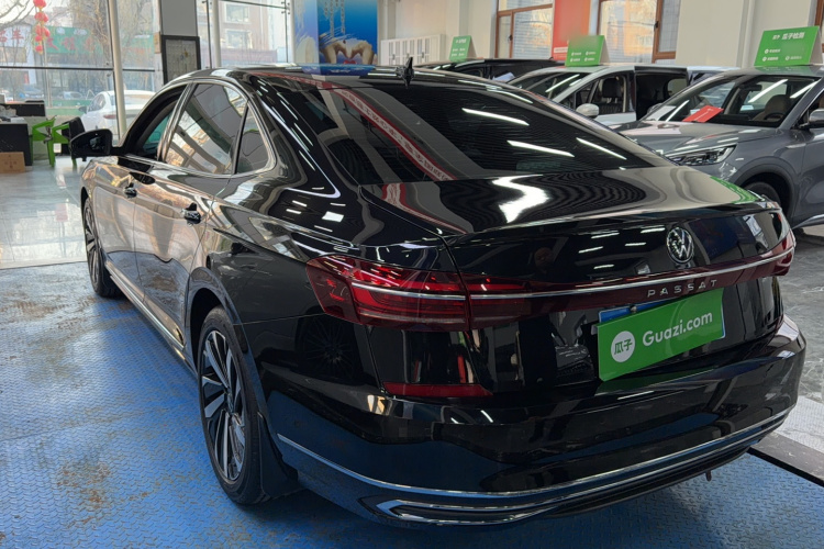 大众 帕萨特 2023款 改款 330TSI 精英版车身外观6005