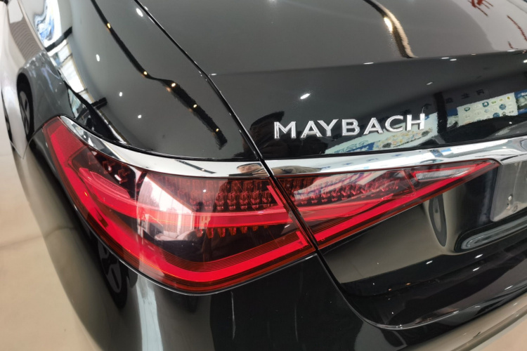 奔驰 迈巴赫S级 2022款 S 480 4MATIC 智臻特别版车身外观6010