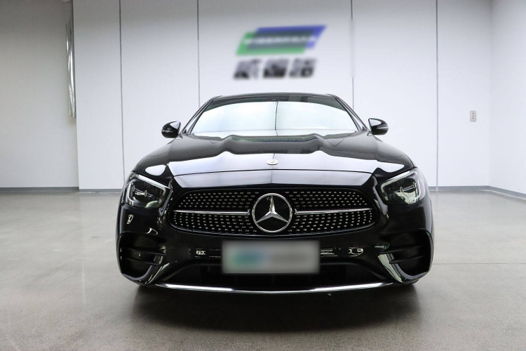 奔驰E级 2023款 E 260 L 运动型 4MATIC车身外观6002