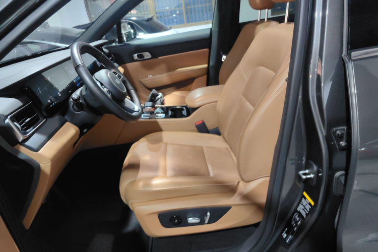 理想汽车 理想ONE 2021款 增程6座版局部细节19