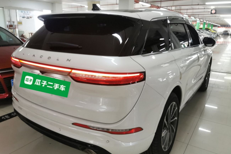林肯 冒险家新能源 2021款 PHEV 四驱e享版车身外观7