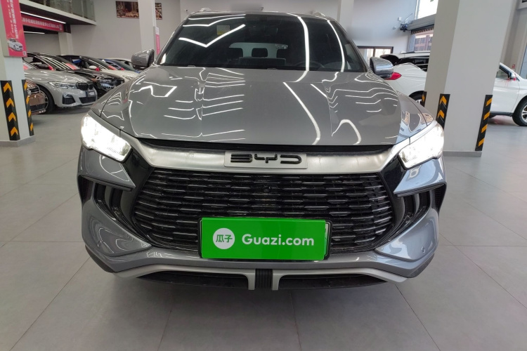 比亚迪 宋Pro新能源 2024款 荣耀版 DM-i 71KM超越型车身外观2