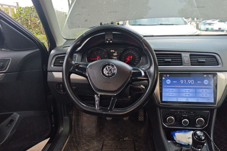 大众 朗逸 2015款 1.6L 手动舒适版中控内饰13