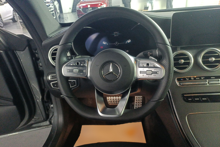 奔驰C级(进口) 2021款 C 260 轿跑车局部细节13