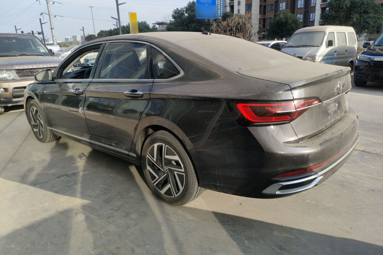 大众 速腾 2023款 300TSI DSG超越版车身外观4