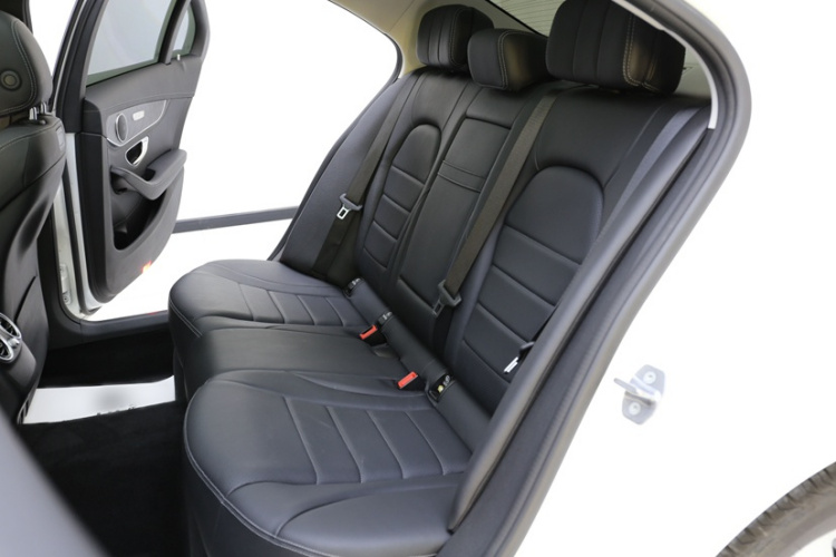 奔驰C级 2018款 C 200 L 运动版中控内饰7004