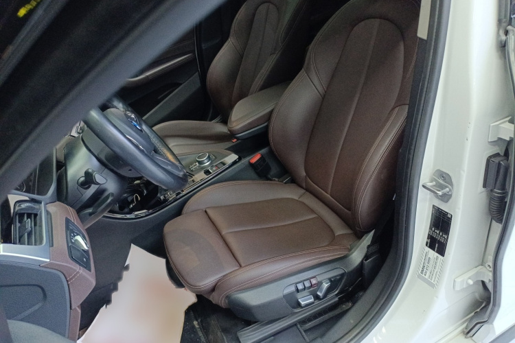 宝马X2 2021款 sDrive25i M运动套装局部细节19