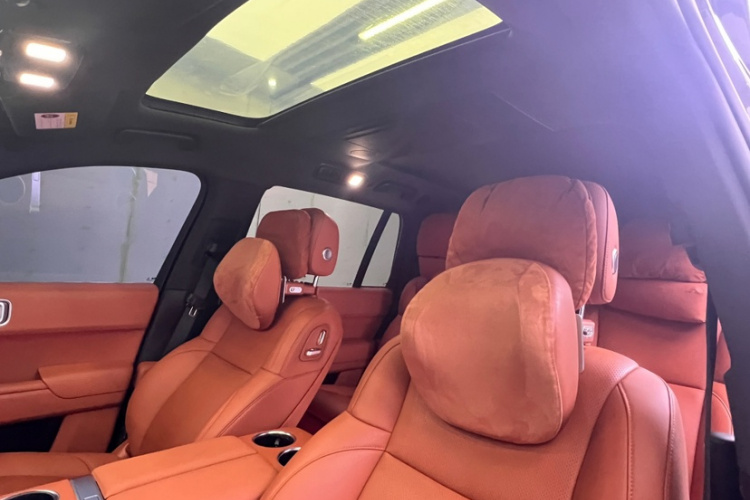 理想汽车 理想L9 2022款 Max中控内饰7004