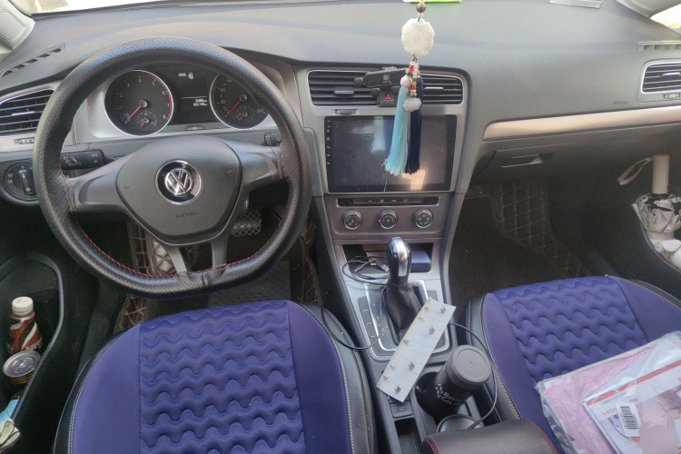 大众 高尔夫 2016款 1.6L 自动时尚型中控内饰12