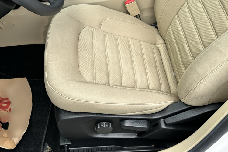 福特 锐界 2018款 EcoBoost 245 两驱精锐型 5座 国V局部细节19