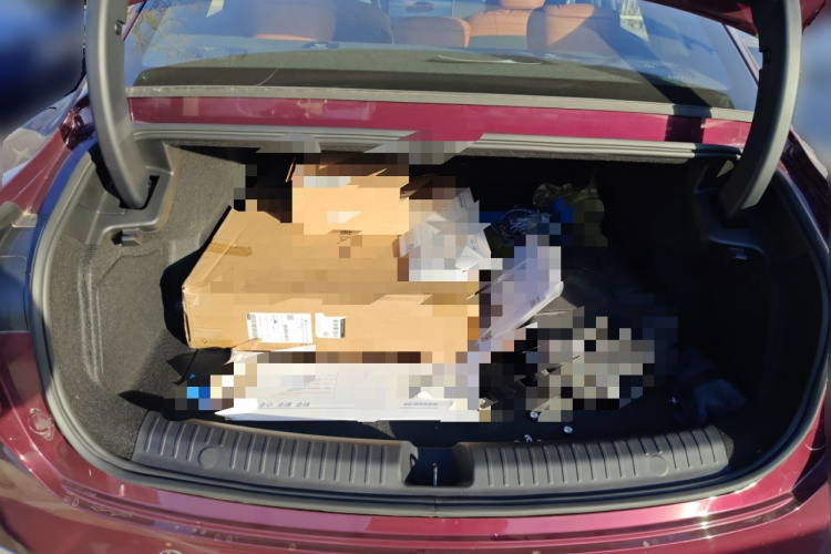 奇瑞风云 风云A9L 2025款 260超长续航尊贵版中控内饰23