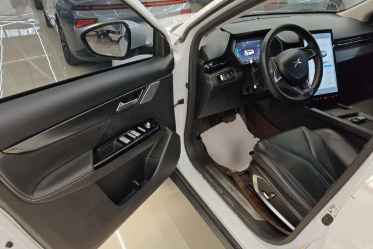 小鹏G3 2021款 G3i 460G中控内饰7003