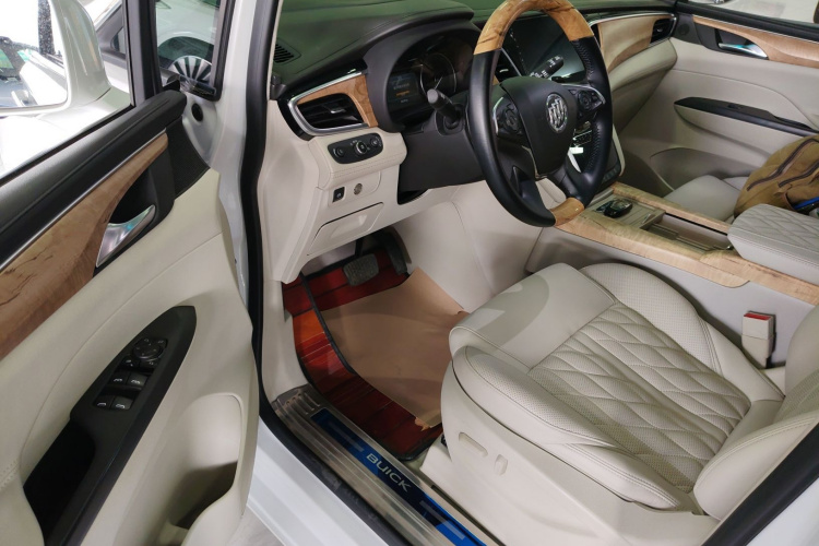 别克GL8 2018款 ES 28T 舒适型 国VI中控内饰20