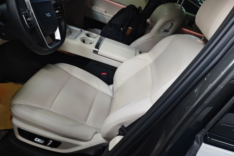 理想汽车 理想L8 2023款 Pro局部细节19