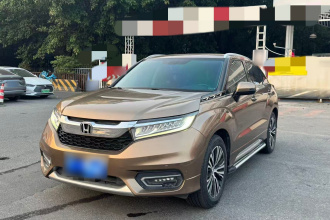 本田 冠道 2017款 370TURBO 四驱尊享版