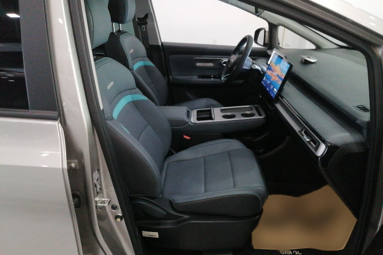 埃安 AION Y 2024款 Younger 星耀版局部细节41