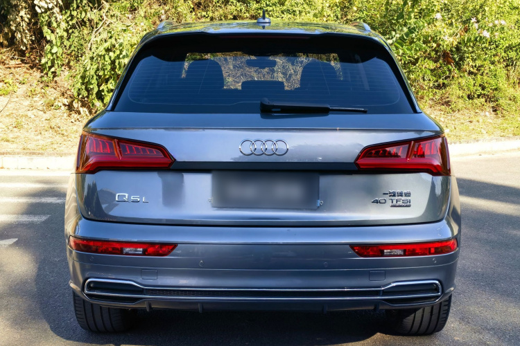奥迪Q5L 2020款 改款 40 TFSI 荣享时尚型车身外观6003