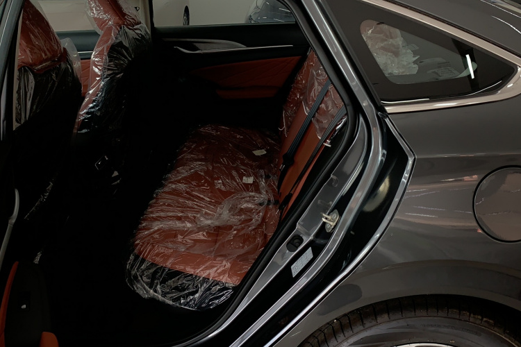 长安 逸动 2025款 PLUS 1.4T 双离合高能版中控内饰7001