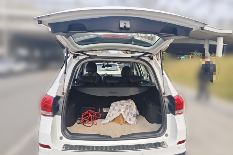 哈弗H6 2017款 蓝标 运动版 1.5T 自动两驱豪华型中控内饰23