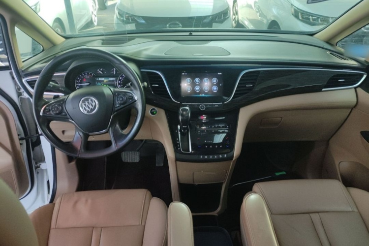 别克GL8 2017款 ES 28T 旗舰型 国V中控内饰7001