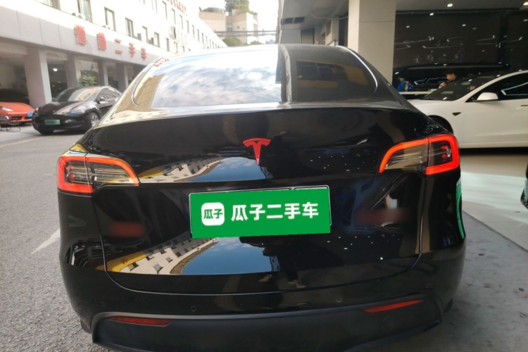特斯拉 Model Y 2022款 改款 后轮驱动版车身外观6004
