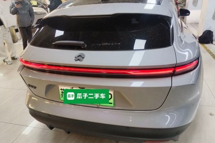 蔚来ET5T 2023款 75kWh Touring车身外观6
