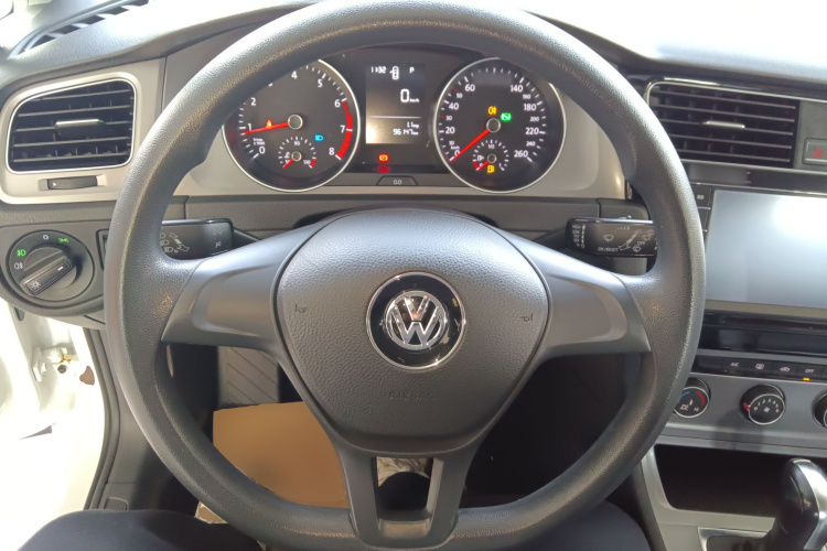 大众 高尔夫 2015款 1.6L 自动时尚型局部细节13