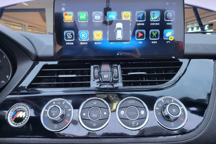 宝马Z4 2009款 sDrive23i领先型中控内饰7007