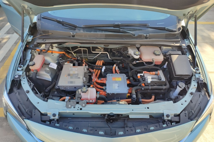 别克 微蓝6 2023款 430km 越享版机舱底盘24