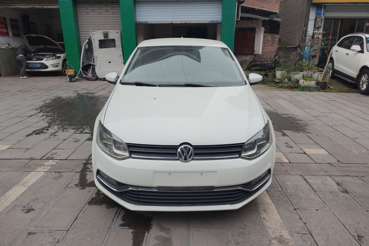 大众 Polo 2014款 1.4L 自动舒适版车身外观2
