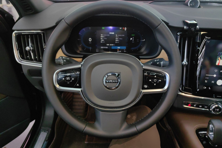 沃尔沃S90新能源 2024款 插电式混动 四驱长续航智逸豪华版中控内饰13