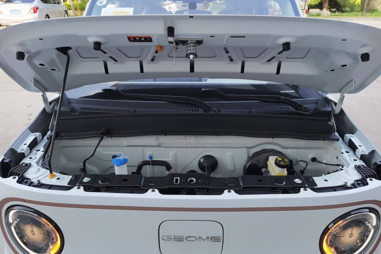 吉利汽车 2024款 熊猫mini 200km 耐力熊局部细节24