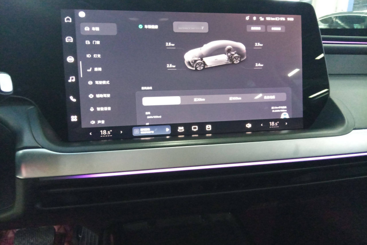 小鹏P7 2020款 670N局部细节16