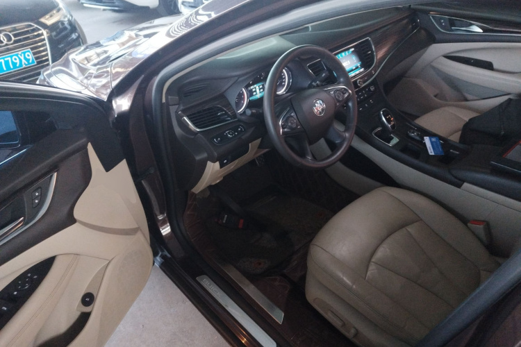 别克 君越 2016款 改款 20T 领先型中控内饰20