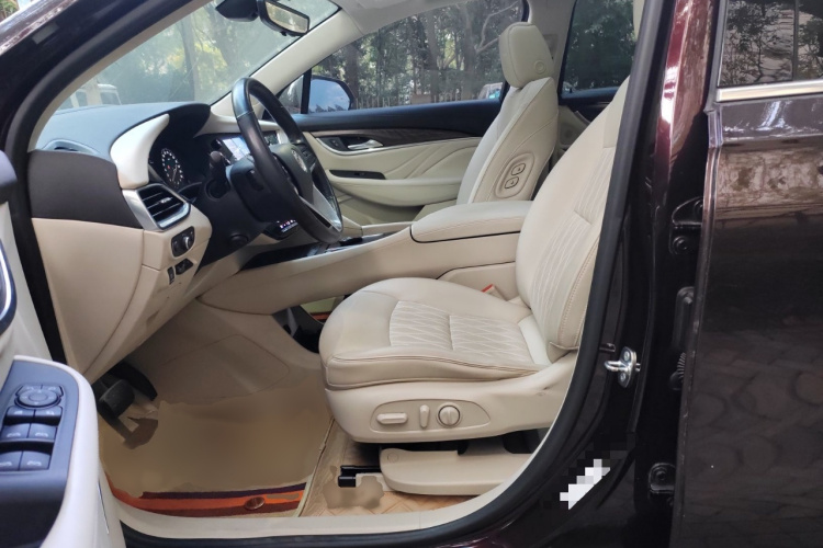 别克 昂科旗 2020款 28T 四驱Avenir艾维亚局部细节19