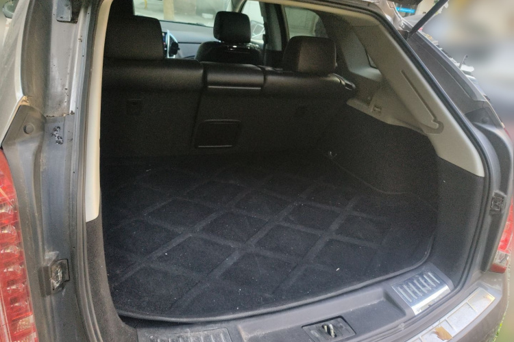 凯迪拉克SRX 2013款 3.0L 旗舰型局部细节23