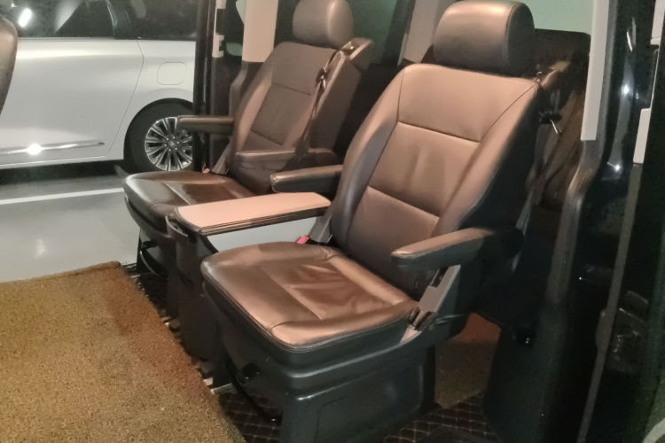 大众 迈特威 2012款 2.0TSI 两驱豪华版中控内饰7004