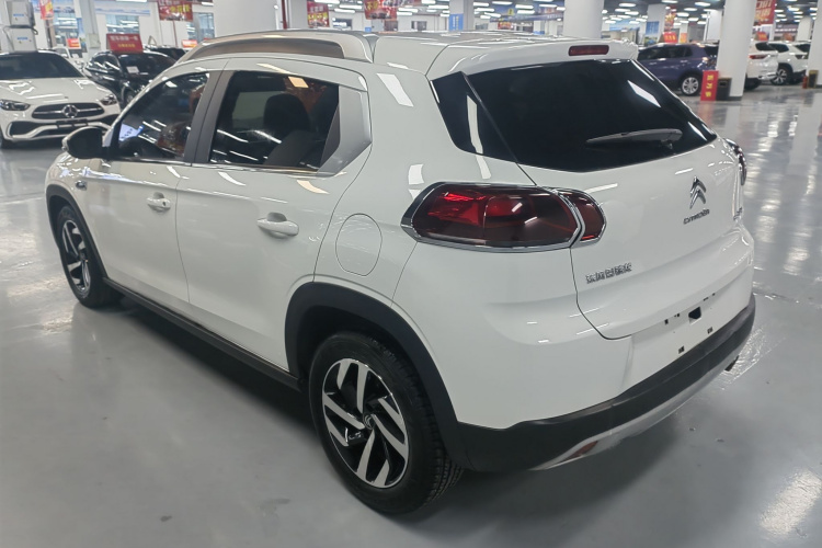 雪铁龙C3-XR 2015款 1.6L 自动先锋型车身外观6008
