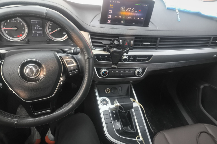 东风风行 景逸X5 2017款 1.6L CVT尊享型中控内饰12