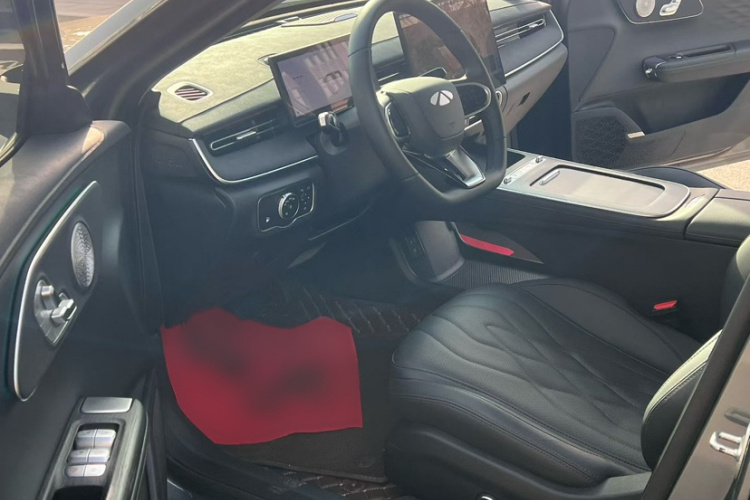 奇瑞 风云A8L 2025款 1.5TGDI 145km 豪华型中控内饰7004