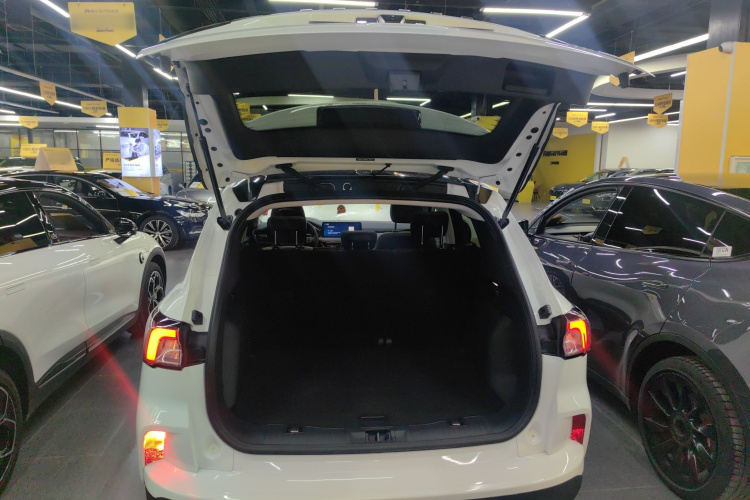 福特 锐际 2020款 EcoBoost 245 两驱耀享款局部细节23