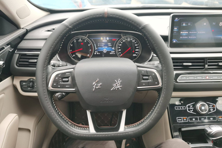 红旗H5 2018款 30TD 智联灵动版中控内饰13