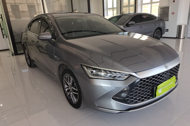 比亚迪 秦PLUS 2021款 DM-i 55KM 旗舰型车身外观6002