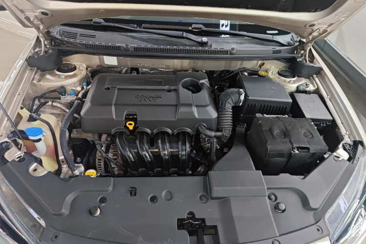 吉利汽车 帝豪 2018款 1.5L CVT向上互联版机舱底盘24