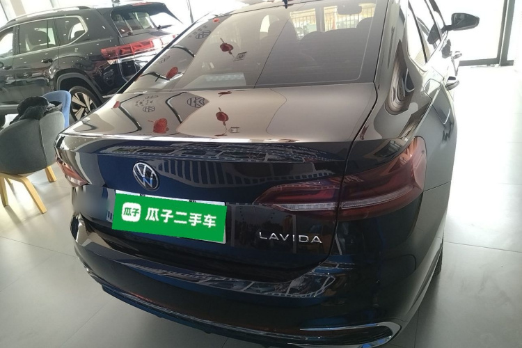 大众 朗逸 2024款 1.5L 自动星空五百万版车身外观6