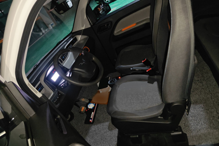 五菱汽车 宏光MINIEV 2022款 轻松款 磷酸铁锂局部细节19