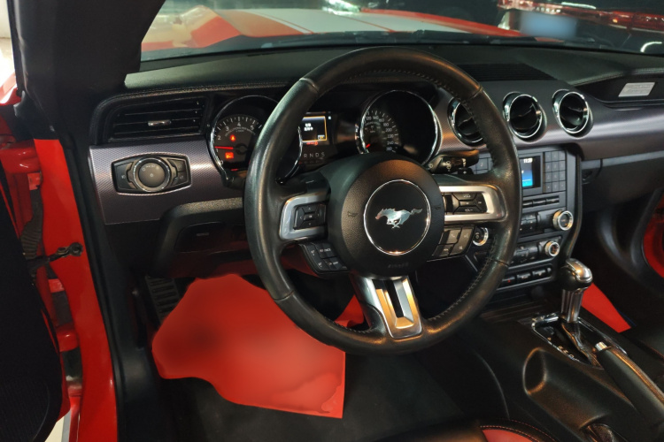 福特 Mustang 2016款 2.3T 性能版局部细节13