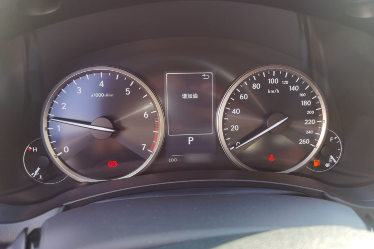 雷克萨斯NX 2018款 200 前驱 锋行版 国V局部细节14