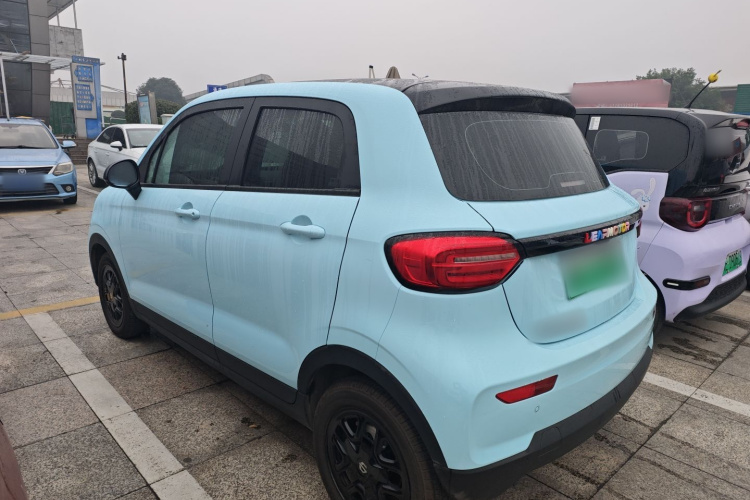 零跑汽车 零跑T03 2025款 310舒享版车身外观4